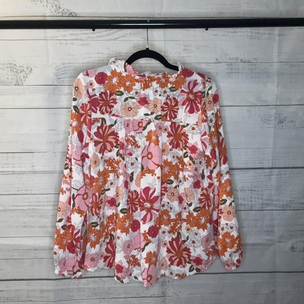 NWOT Floral Print Blouse - Picture 5 of 7
